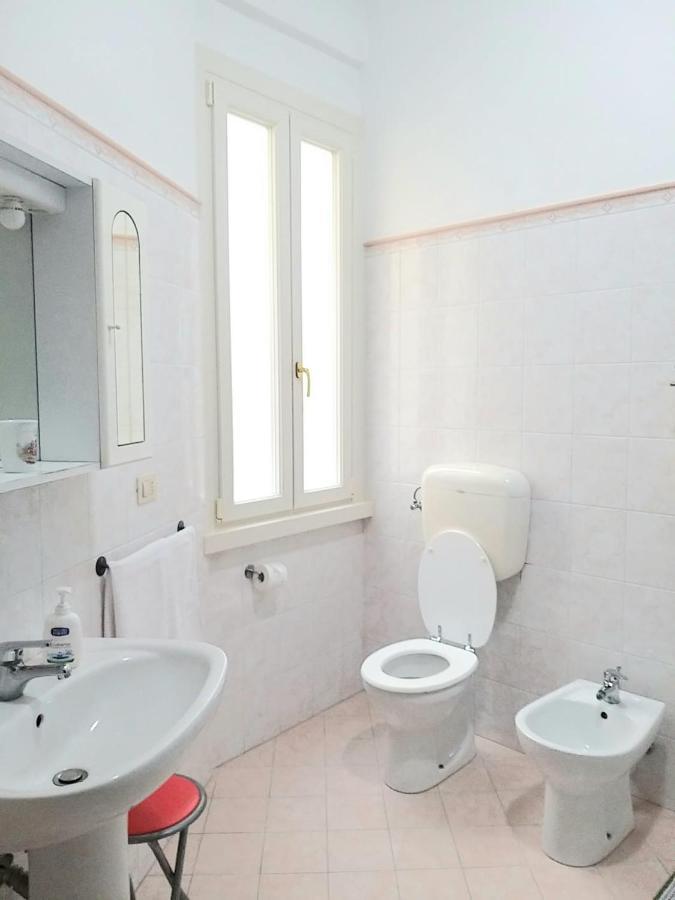 Amico Del Sole Bed & Breakfast Roma Eksteriør bilde